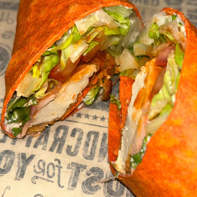 Buffalo Shicken Wrap.